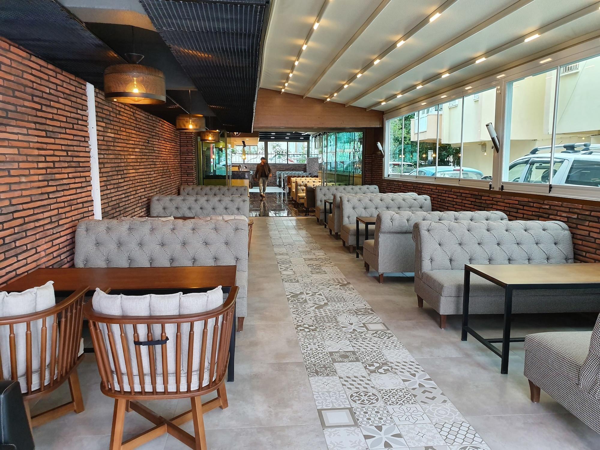 My New Hotel Antalya Bagian luar foto