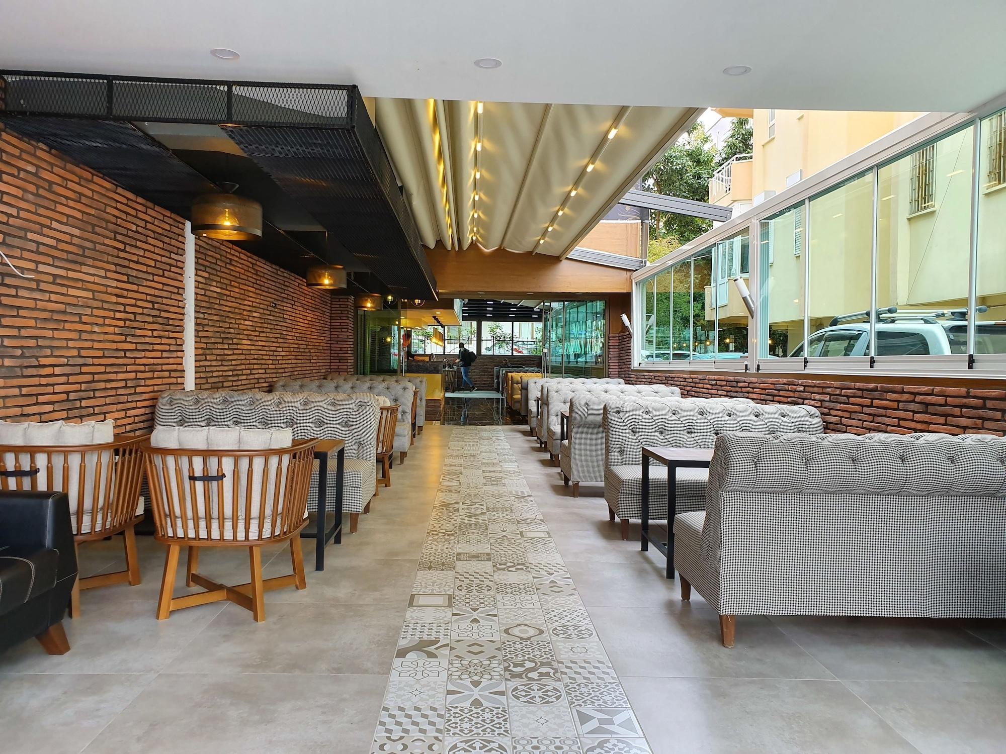 My New Hotel Antalya Bagian luar foto